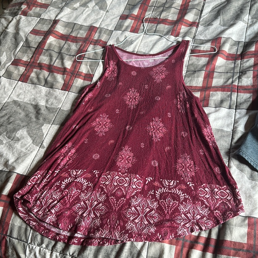 SO tank top size small, like new